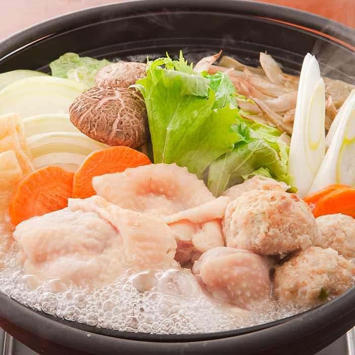 The Japanese sumo wrestler’s cultural favorite hot pot dish “Chanko nabe” is served year-round. It’s very popular among the locals. 
