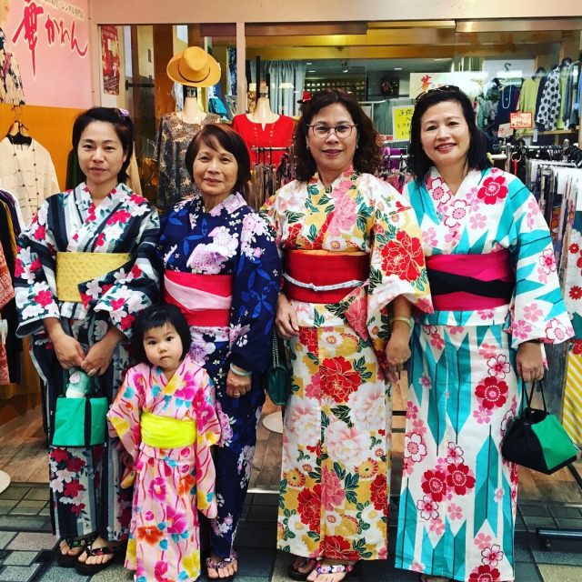 HANA KAREN’s Kimono rental service is very popular among tourists as well as locals!